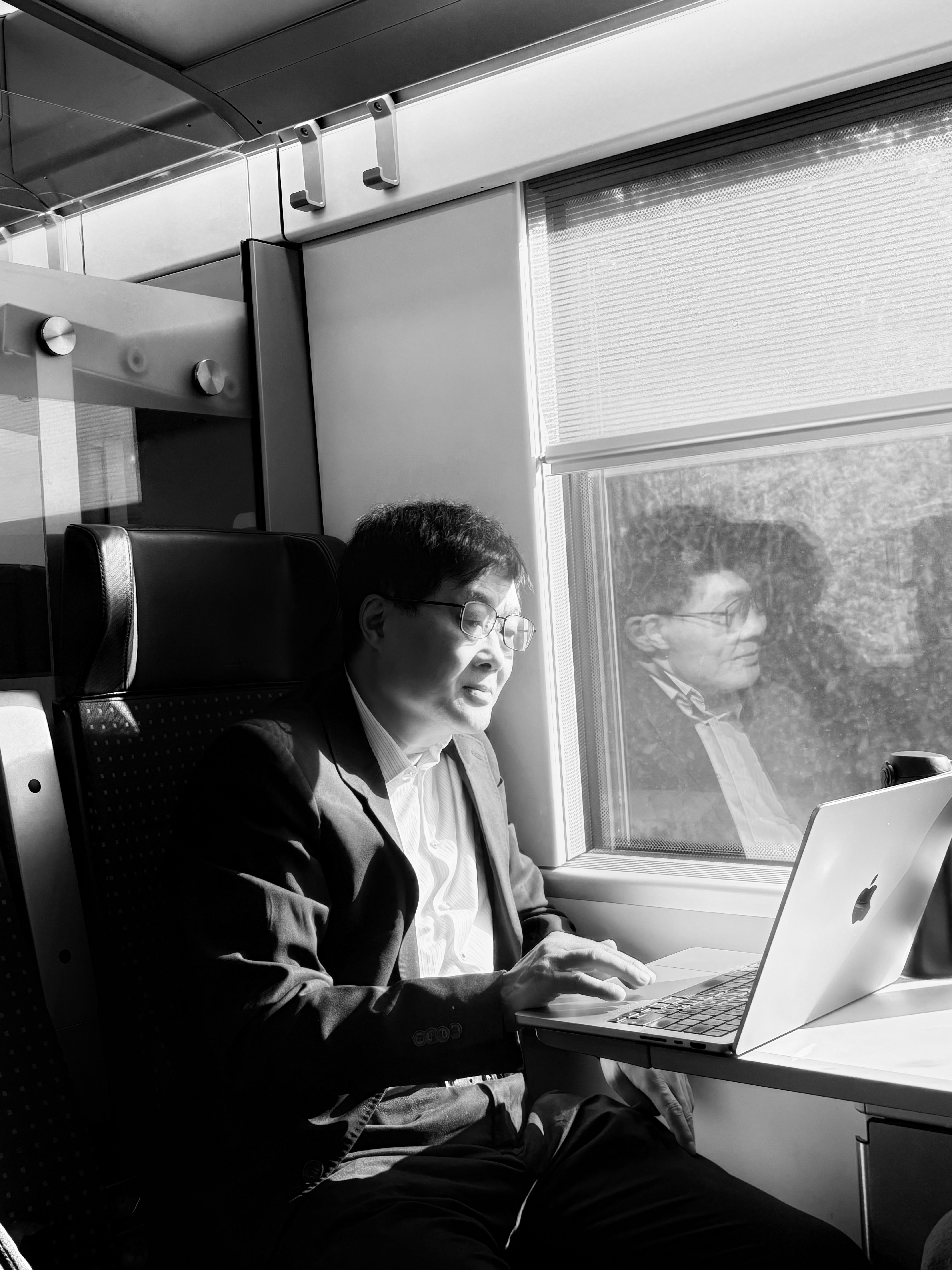 Updates | Professor Lü Peng in Italy